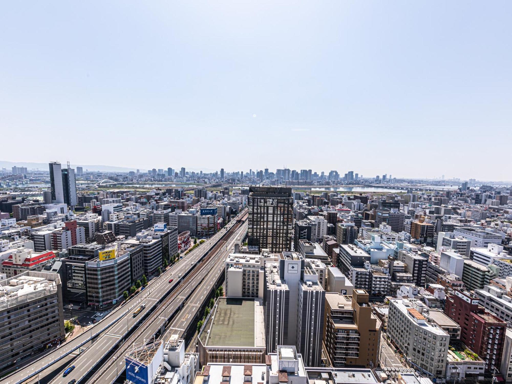 Apa Shin Eki Tower 4* 大阪